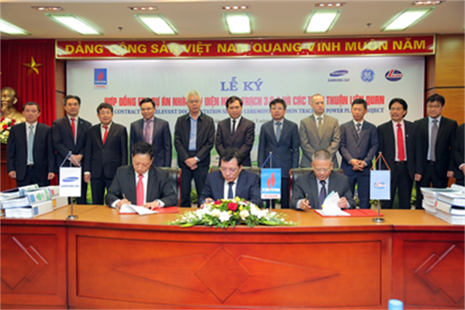 Signing EPC contract for Nhon Trach 3 and 4 power projects